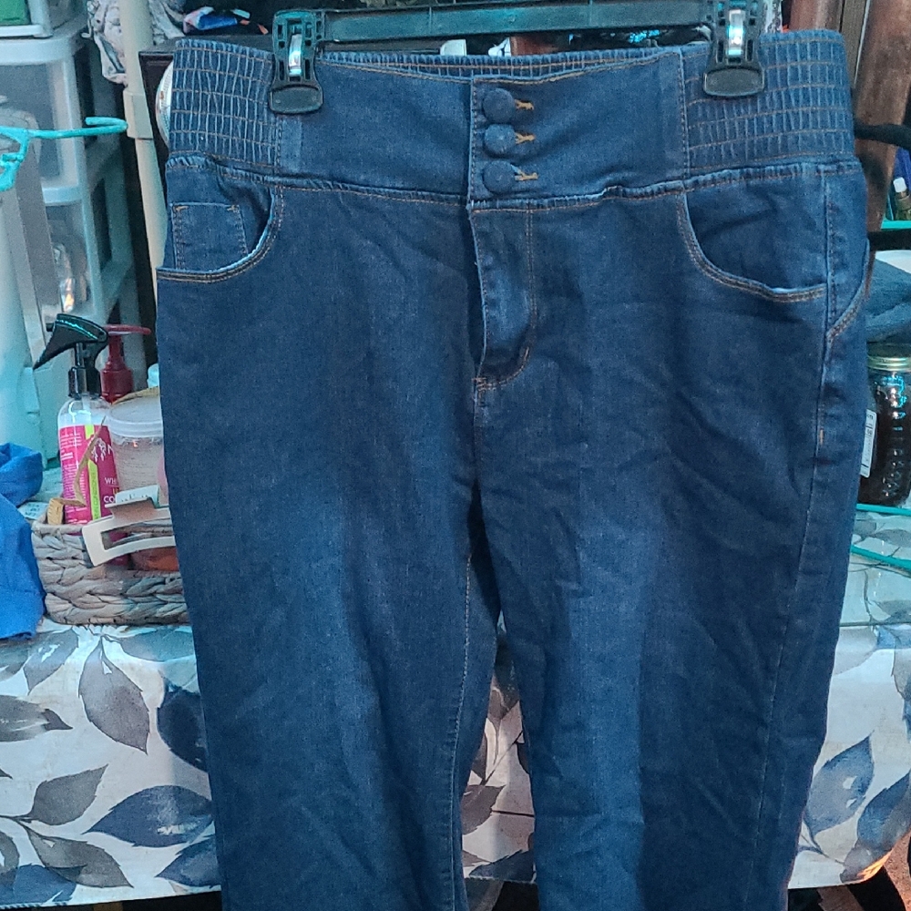 Last Call Free With Sale Stylish Blue Denim Pants